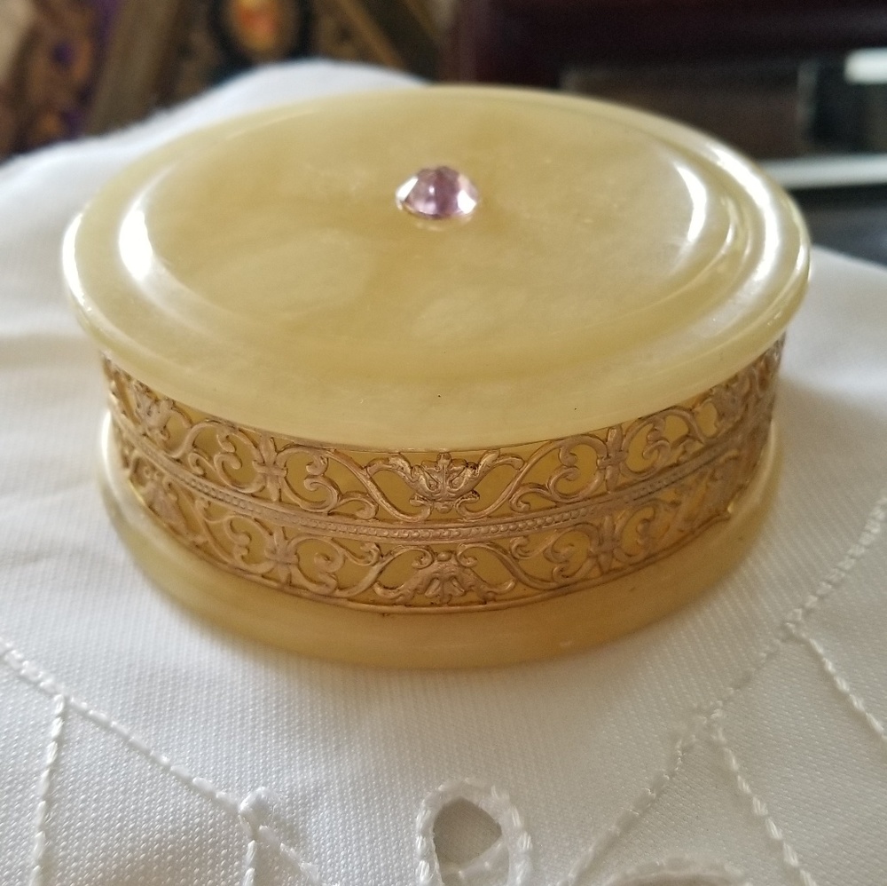 Home Essential Vintage Jewelry Box
